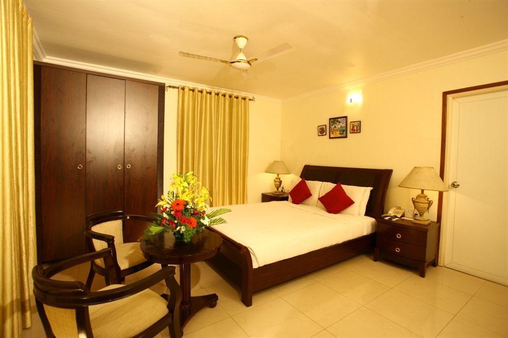 Mapple Viva Goa Resort 卡兰古特 外观 照片